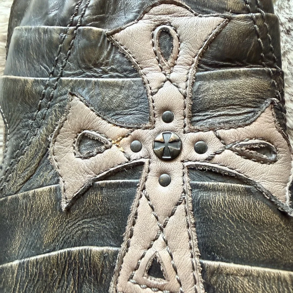 Mark Nason Leather Slides - Picture 3 of 9